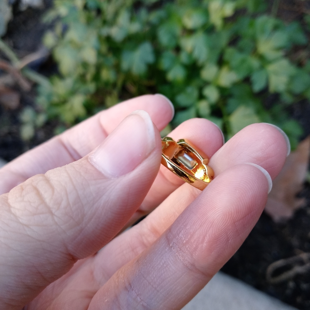 Ring - Picture 6 of 7